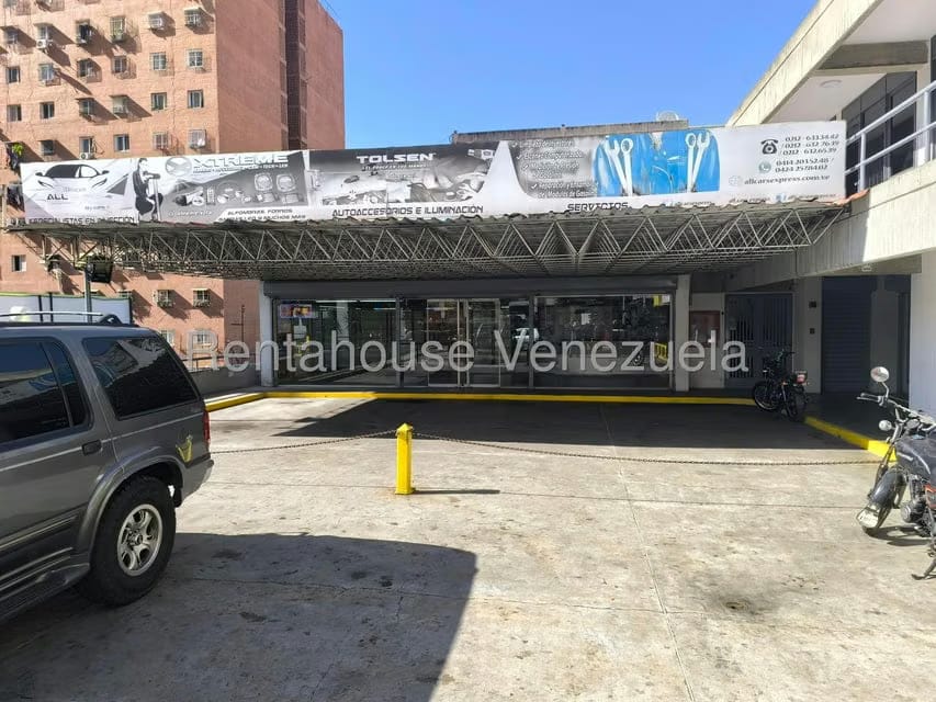 Comercial (Local Comercial) en Alquiler en Las Acacias, Distrito Metropolitano - 2