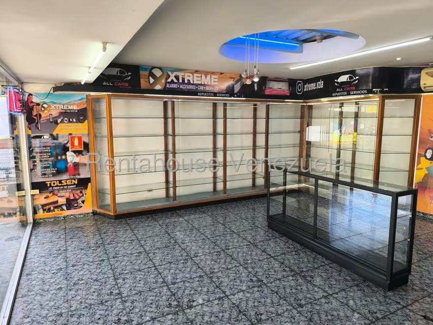 Comercial (Local Comercial) en Alquiler en Las Acacias, Distrito Metropolitano - 12