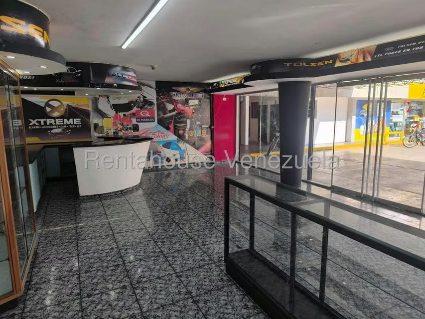 Comercial (Local Comercial) en Alquiler en Las Acacias, Distrito Metropolitano - 13