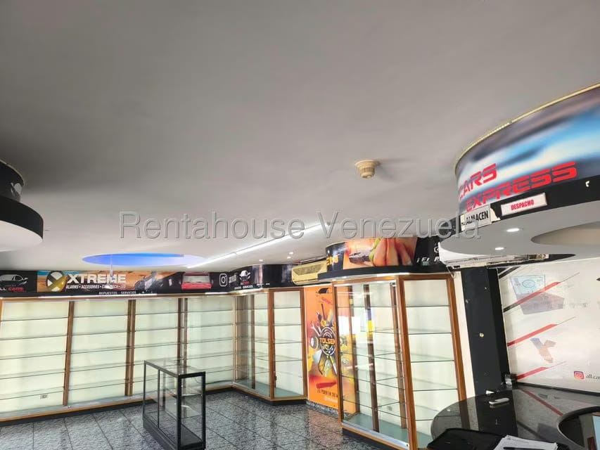Comercial (Local Comercial) en Alquiler en Las Acacias, Distrito Metropolitano - 25