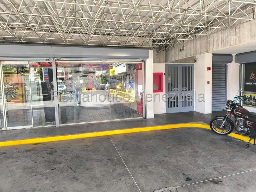 Comercial (Local Comercial) en Alquiler en Las Acacias, Distrito Metropolitano - 5