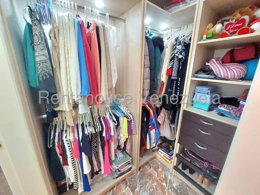 Casa (1 Nivel) en Venta en Colinas de Vista Alegre, Distrito Metropolitano - 25
