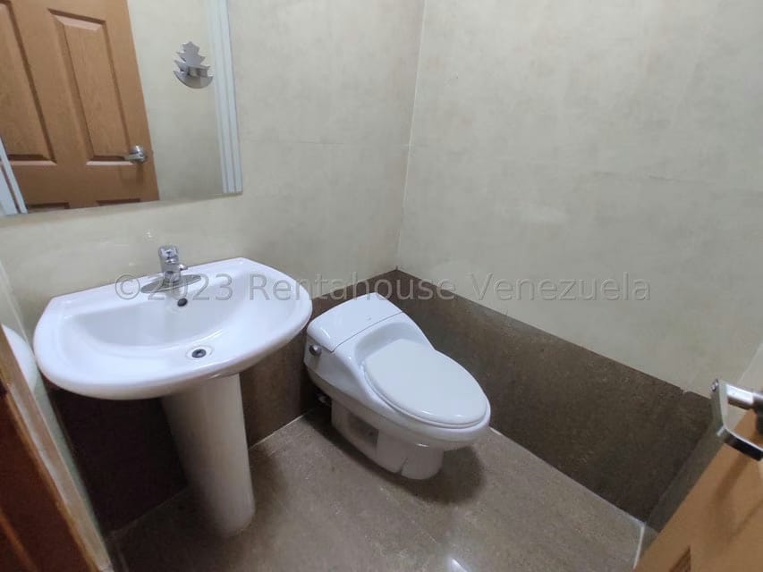 Casa (Multipes Niveles) en Venta en San Pablo, Aragua - 17