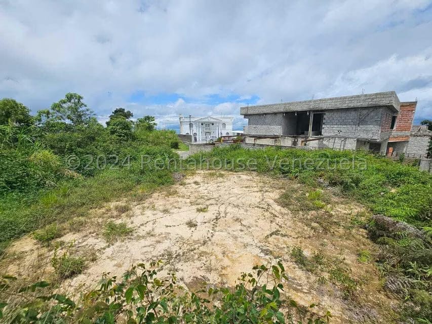 Terreno (Residencial) en Venta en Club de Campo, Miranda - 16