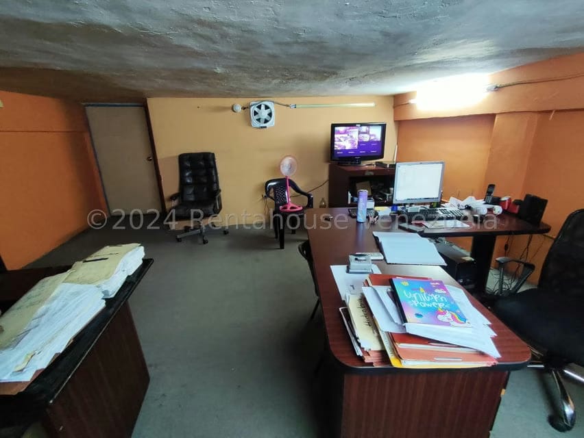 Negocios y Empresas (Comercio) en Venta en Centro, Lara - 31