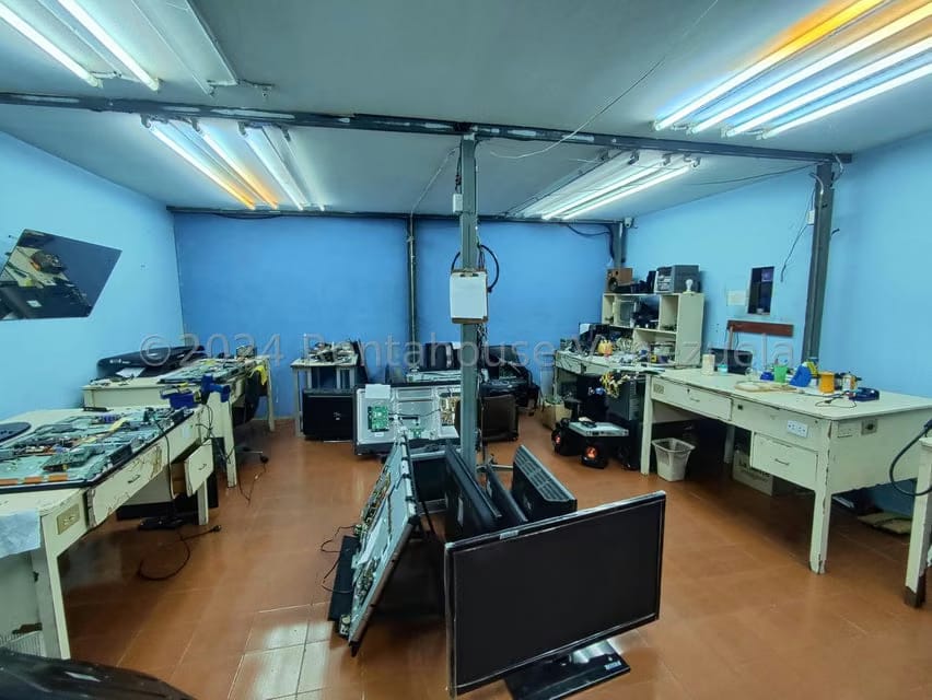 Negocios y Empresas (Comercio) en Venta en Centro, Lara - 10