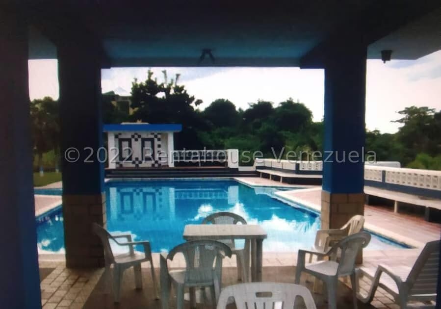 Townhouse (1 Nivel) en Venta en Los Canales de Rio Chico, Miranda - 3