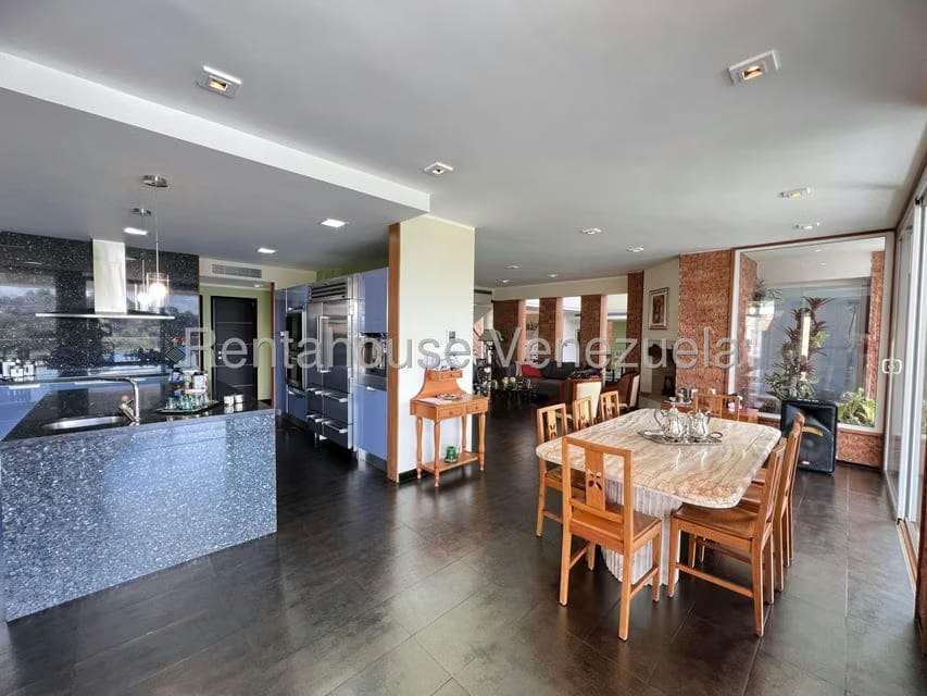 Casa (Duplex) en Venta en La Lagunita Country Club, Distrito Metropolitano - 5
