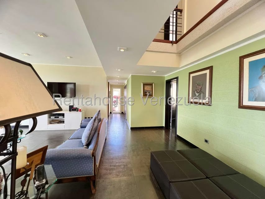 Casa (Duplex) en Venta en La Lagunita Country Club, Distrito Metropolitano - 60