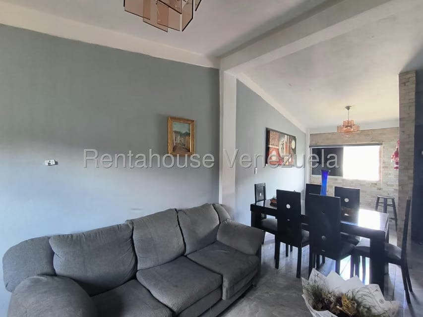 Apartamento (1 Nivel) en Venta en La Mora I, Aragua - 2
