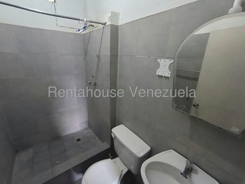 Apartamento (1 Nivel) en Venta en La Mora I, Aragua - 12