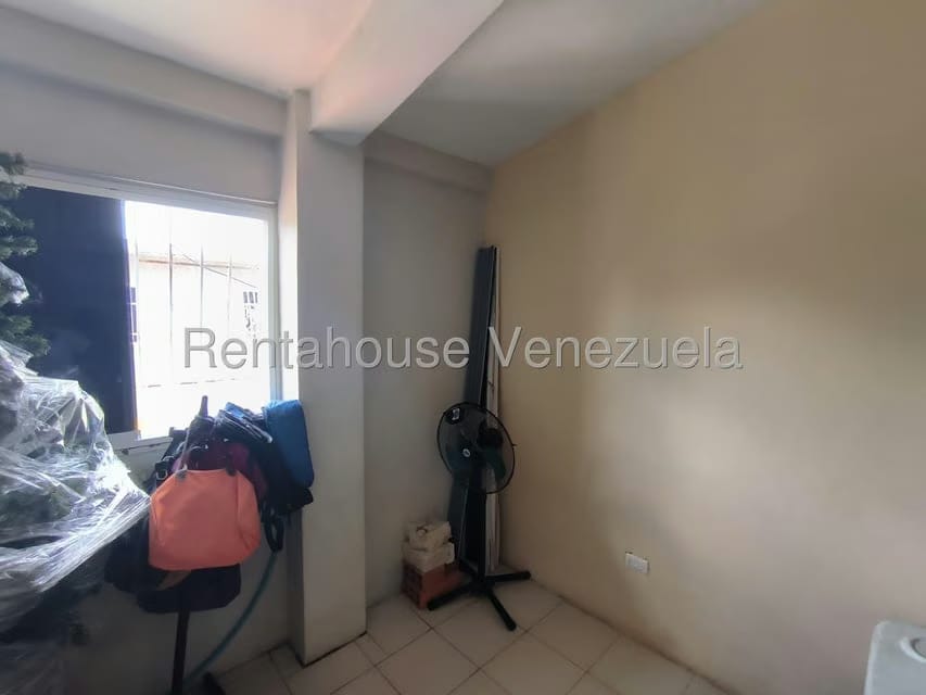 Apartamento (1 Nivel) en Venta en La Mora I, Aragua - 16