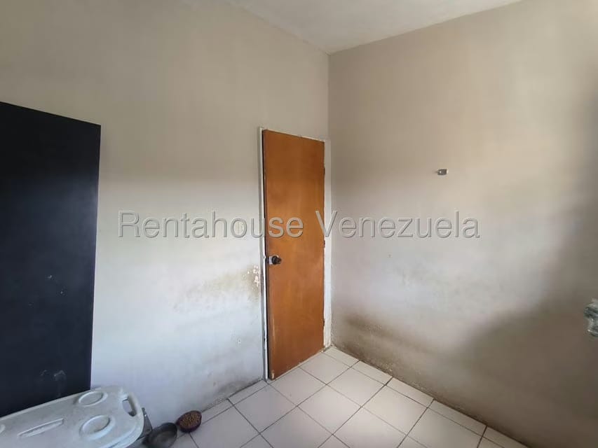 Apartamento (1 Nivel) en Venta en La Mora I, Aragua - 17
