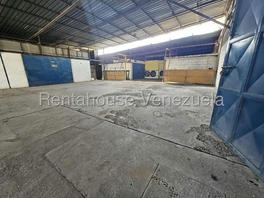 Comercial (Local Comercial) en Venta en Zona Industrial 1, Lara - 22