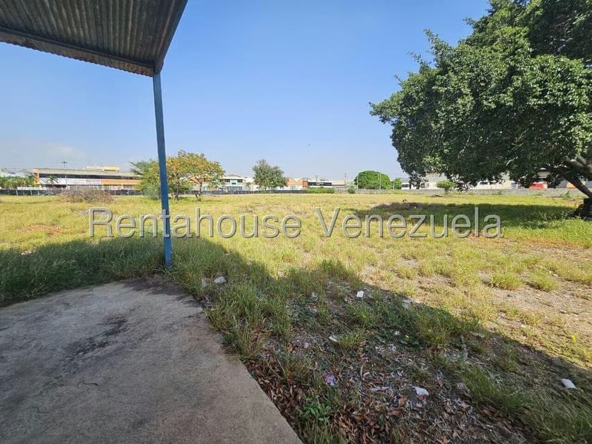 Comercial (Local Comercial) en Venta en Zona Industrial 1, Lara - 59
