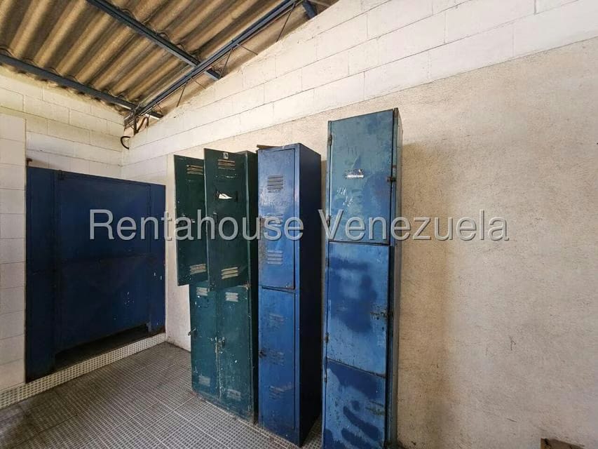 Comercial (Local Comercial) en Venta en Zona Industrial 1, Lara - 60