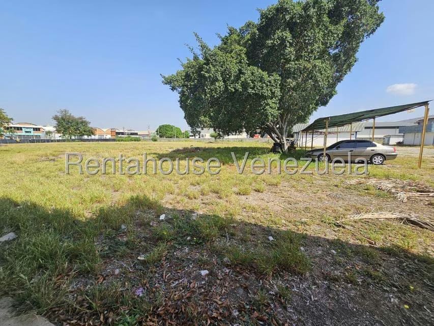 Comercial (Local Comercial) en Venta en Zona Industrial 1, Lara - 62