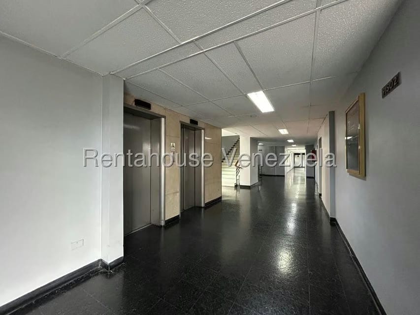 Comercial (Oficina) en Venta en La Castellana, Distrito Metropolitano - 3