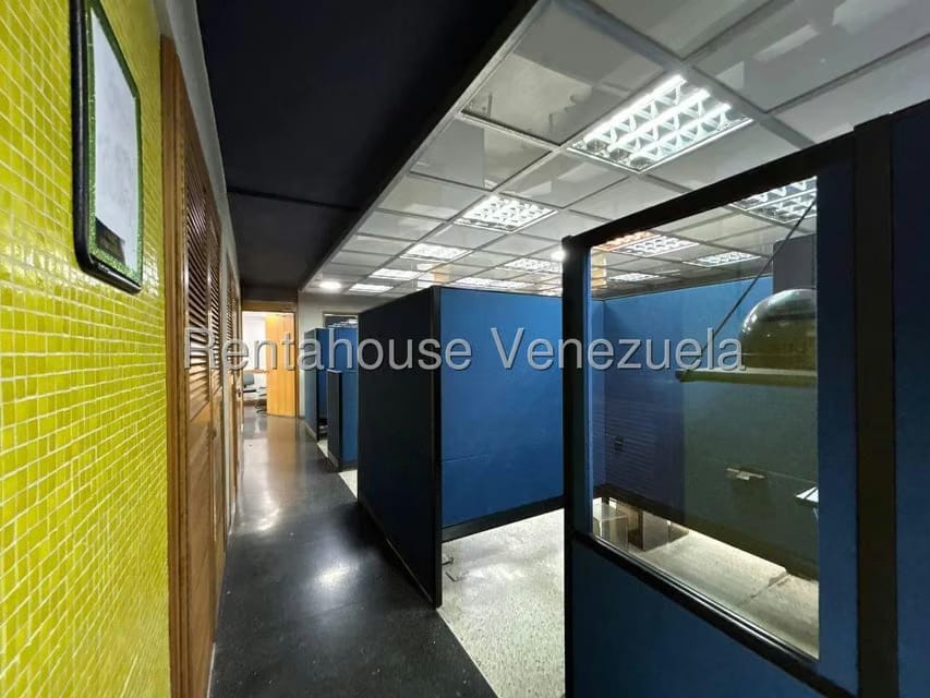 Comercial (Oficina) en Venta en La Castellana, Distrito Metropolitano - 25