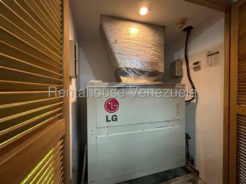 Comercial (Oficina) en Venta en La Castellana, Distrito Metropolitano - 5