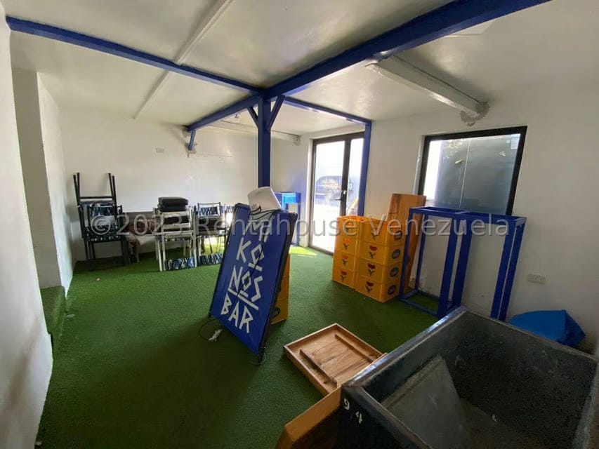Comercial (Local Comercial) en Venta en Parroquia Juan de Villegas, Lara - 34