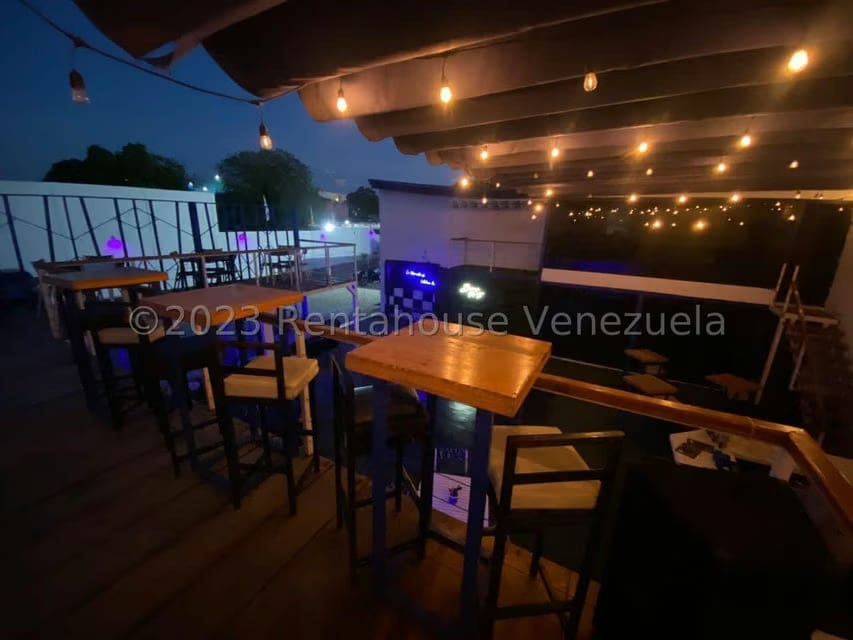 Comercial (Local Comercial) en Venta en Parroquia Juan de Villegas, Lara - 53