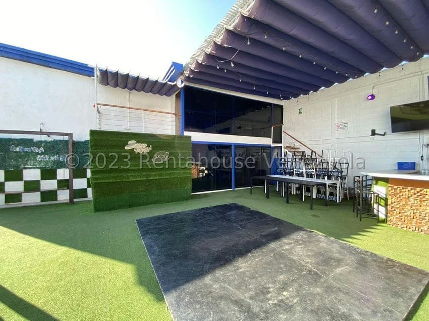 Comercial (Local Comercial) en Venta en Parroquia Juan de Villegas, Lara - 7