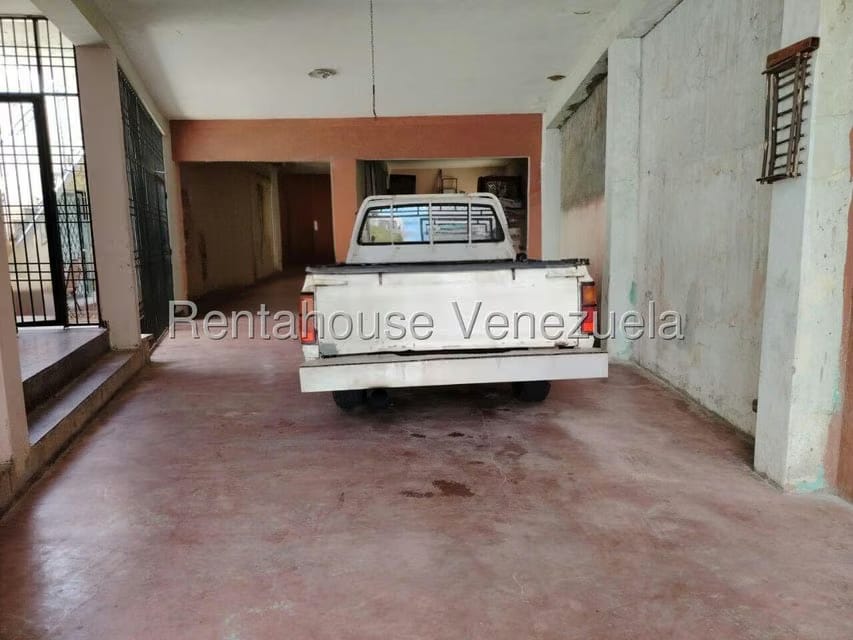 Casa (Duplex) en Venta en Tierra Negra, Zulia - 24