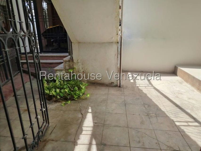 Casa (Duplex) en Venta en Tierra Negra, Zulia - 25