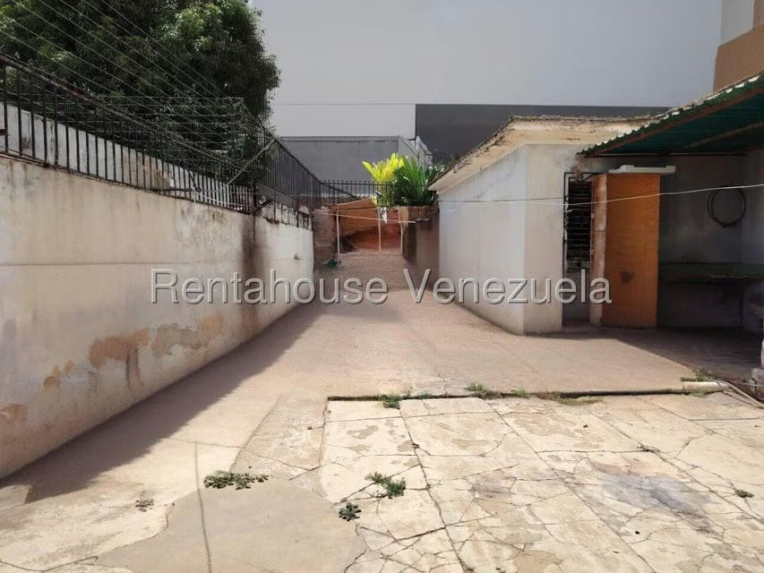 Casa (Duplex) en Venta en Tierra Negra, Zulia - 30