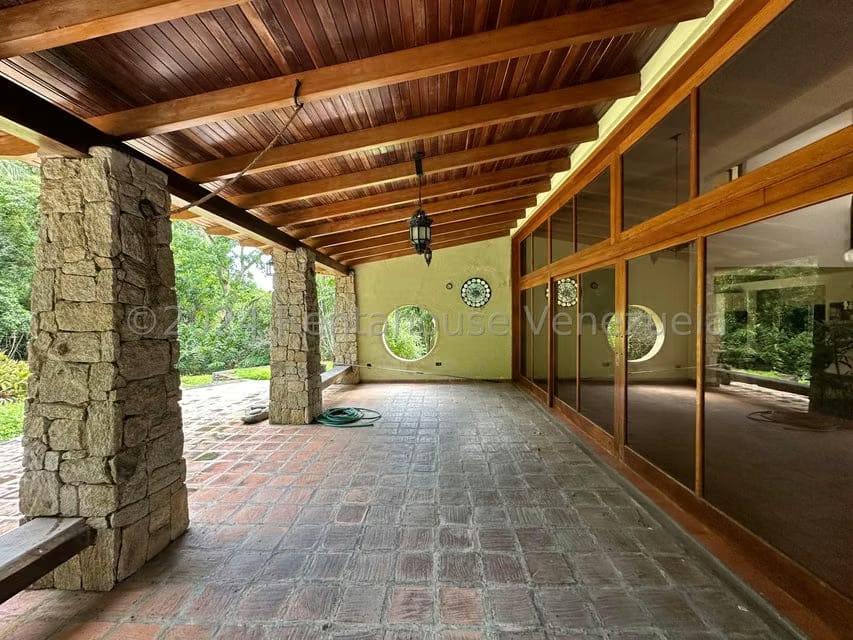 Casa (Duplex) en Venta en Lomas de Palmarito, Aragua - 2