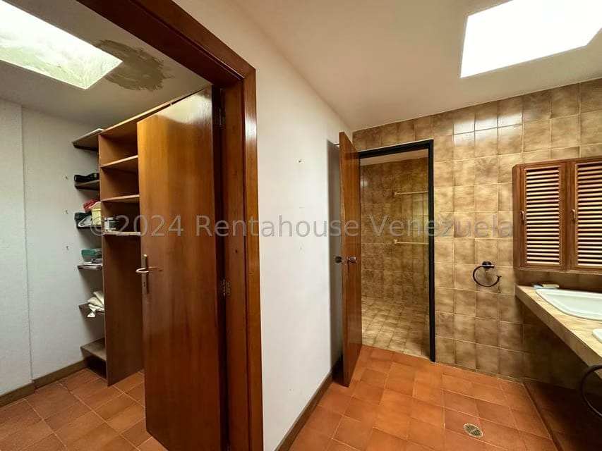 Casa (Duplex) en Venta en Lomas de Palmarito, Aragua - 29