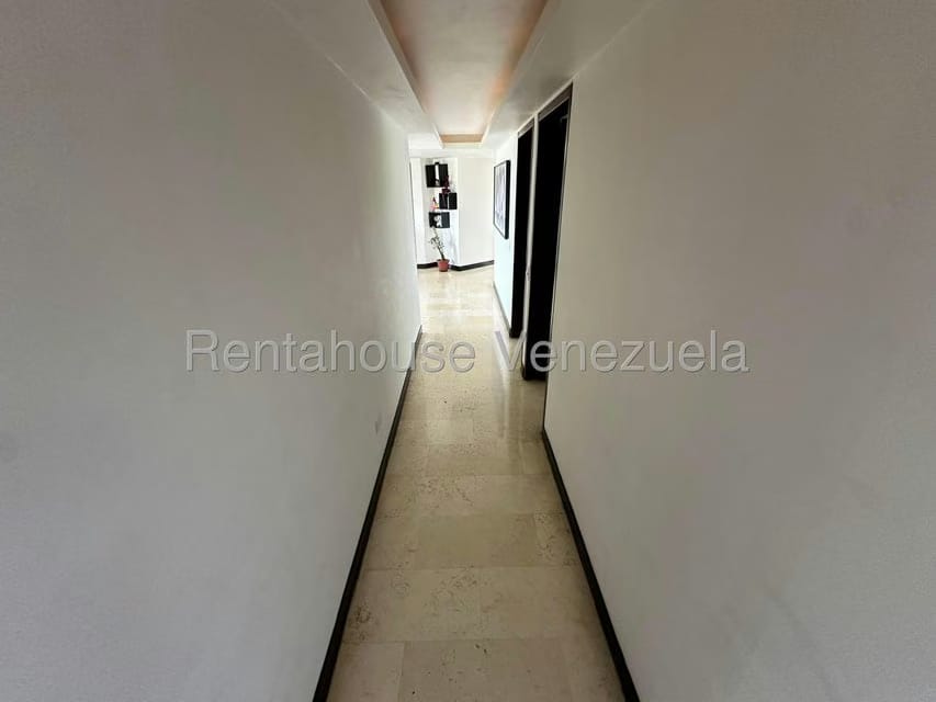 Apartamento (1 Nivel) en Venta en Solar del Hatillo, Distrito Metropolitano - 15