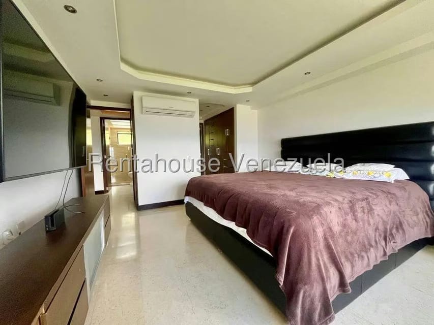 Apartamento (1 Nivel) en Venta en Solar del Hatillo, Distrito Metropolitano - 16