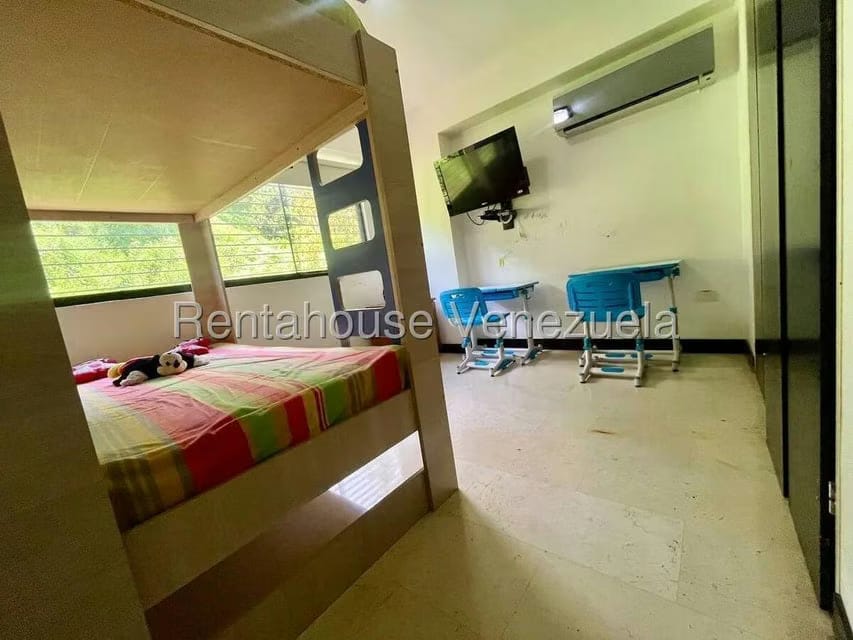 Apartamento (1 Nivel) en Venta en Solar del Hatillo, Distrito Metropolitano - 19