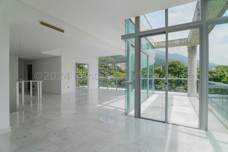 Apartamento (Duplex) en Venta en Altamira, Distrito Metropolitano - 5