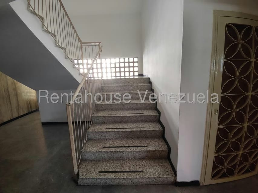 Apartamento (1 Nivel) en Venta en Las Palmas, Distrito Metropolitano - 11
