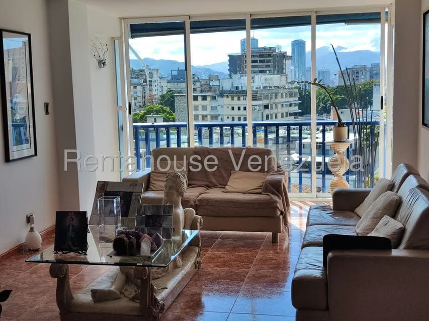 Apartamento (1 Nivel) en Venta en Las Palmas, Distrito Metropolitano - 15