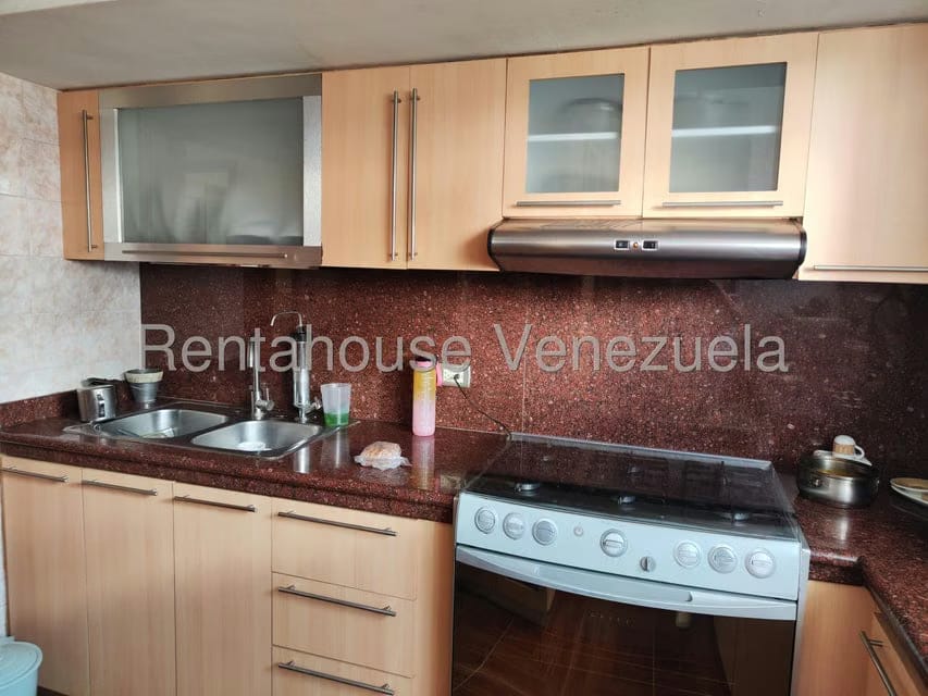 Apartamento (1 Nivel) en Venta en Las Palmas, Distrito Metropolitano - 24