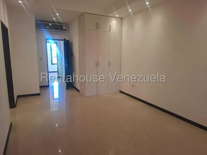 Apartamento (Duplex) en Venta en Puerto Encantado, Miranda - 12