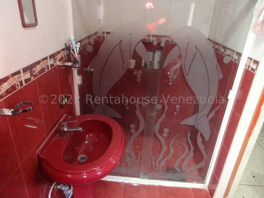 Apartamento (1 Nivel) en Venta en Catia, Distrito Metropolitano - 16