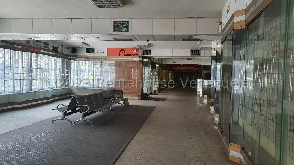 Comercial (Local Comercial) en Venta en Los Nuevos Teques, Miranda - 19