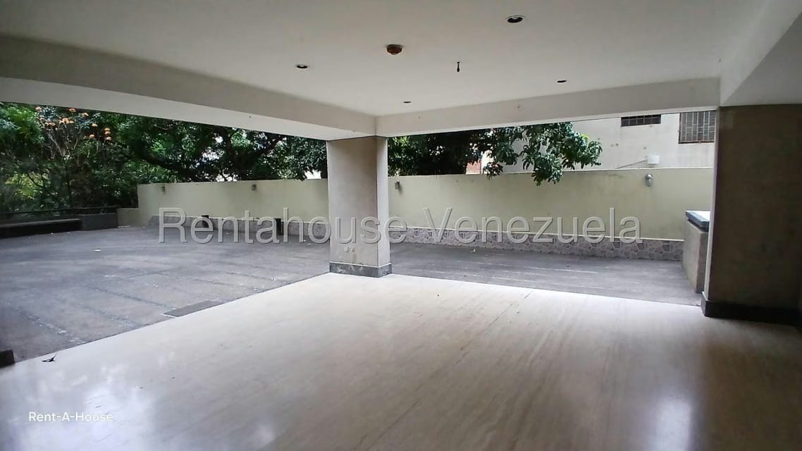 Apartamento (1 Nivel) en Venta en La Florida, Distrito Metropolitano - 15