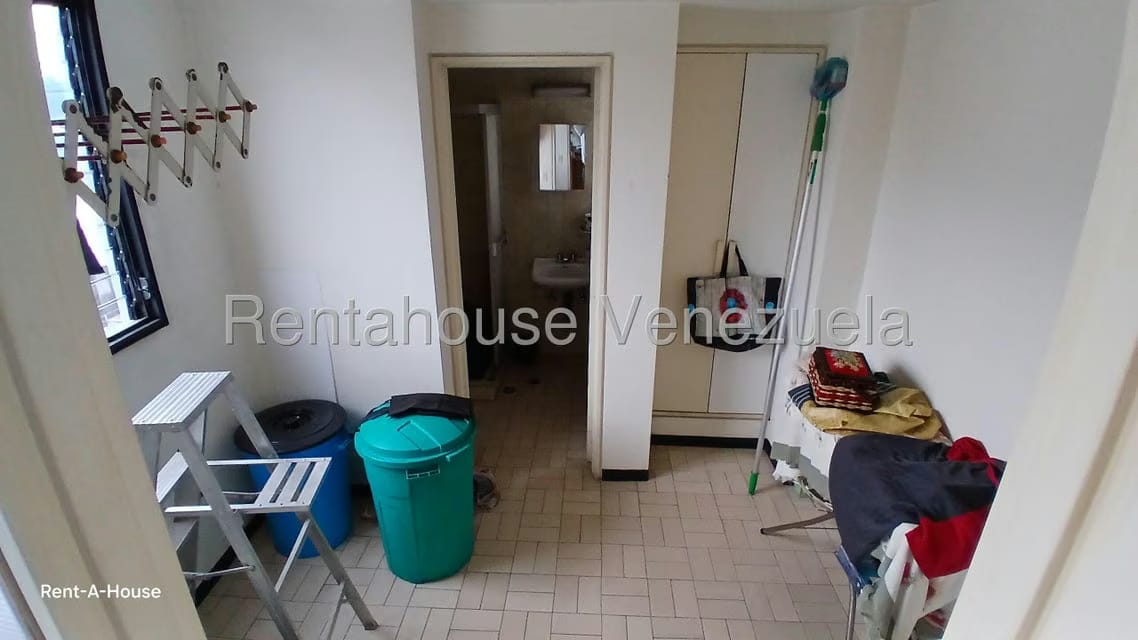 Apartamento (1 Nivel) en Venta en La Florida, Distrito Metropolitano - 21