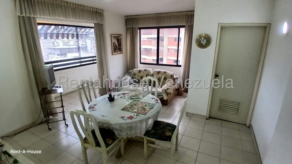 Apartamento (1 Nivel) en Venta en La Florida, Distrito Metropolitano - 25