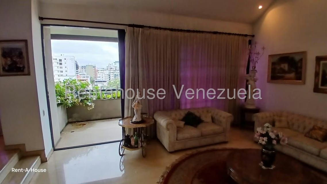 Apartamento (1 Nivel) en Venta en La Florida, Distrito Metropolitano - 39