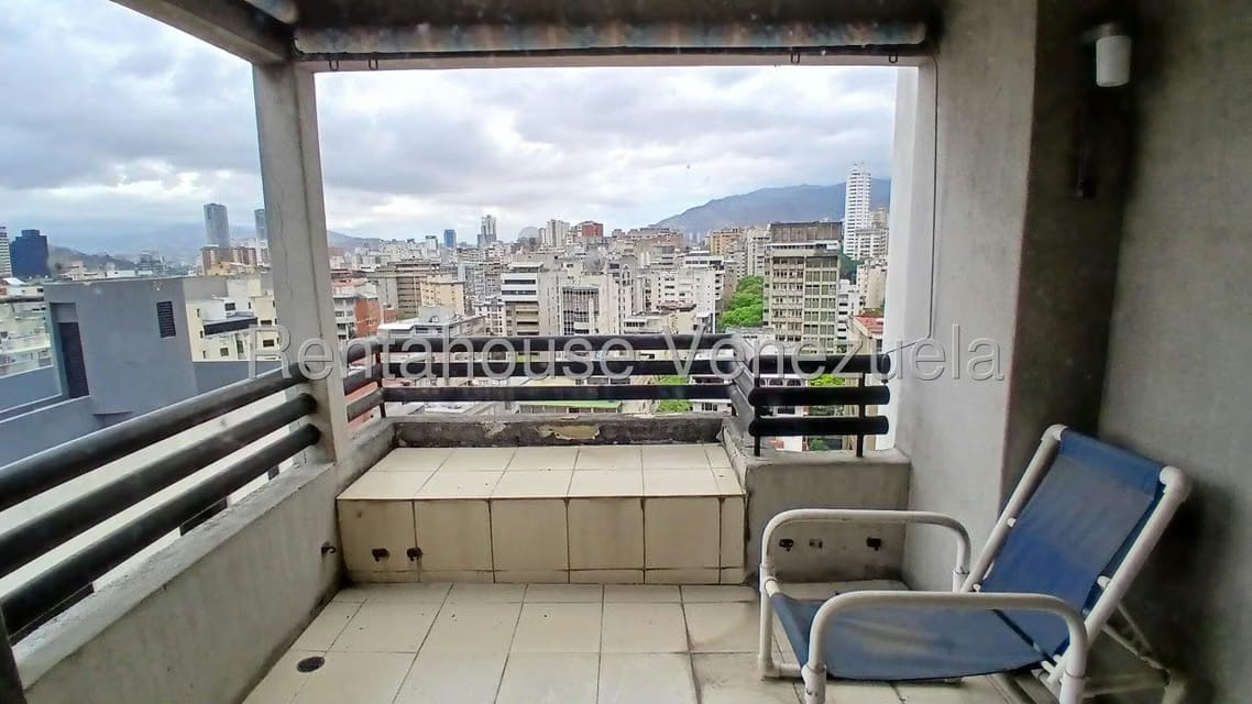 Apartamento (1 Nivel) en Venta en La Florida, Distrito Metropolitano - 73