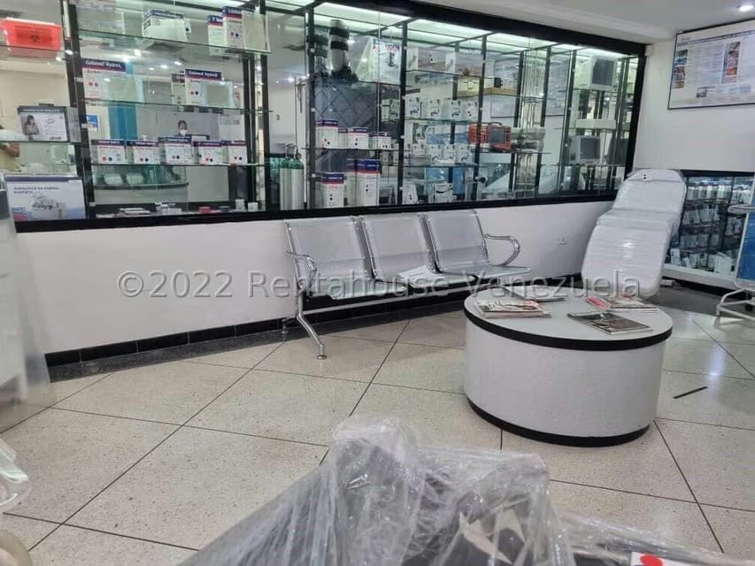Comercial (Local Comercial) en Venta en Los Colorados, Carabobo - 2