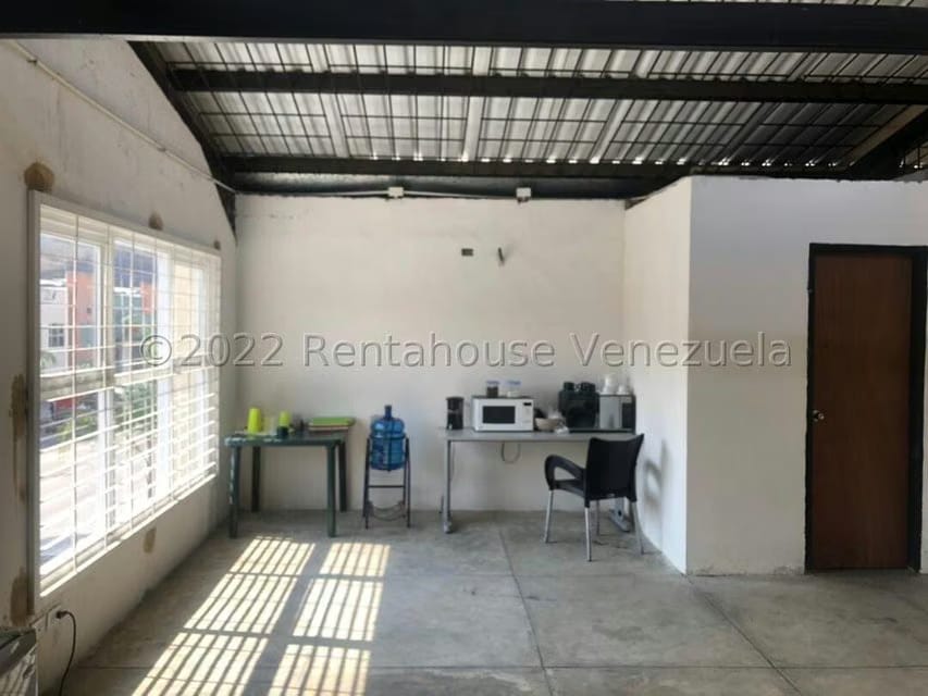 Comercial (Local Comercial) en Venta en Los Colorados, Carabobo - 29