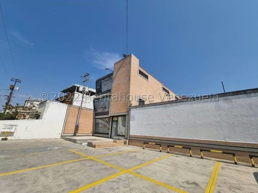 Comercial (Local Comercial) en Venta en Los Colorados, Carabobo - 34